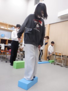 踏み台昇降を行う利用者様